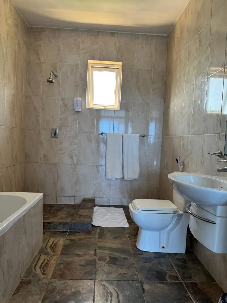Wendy's Penthouse — photo 17